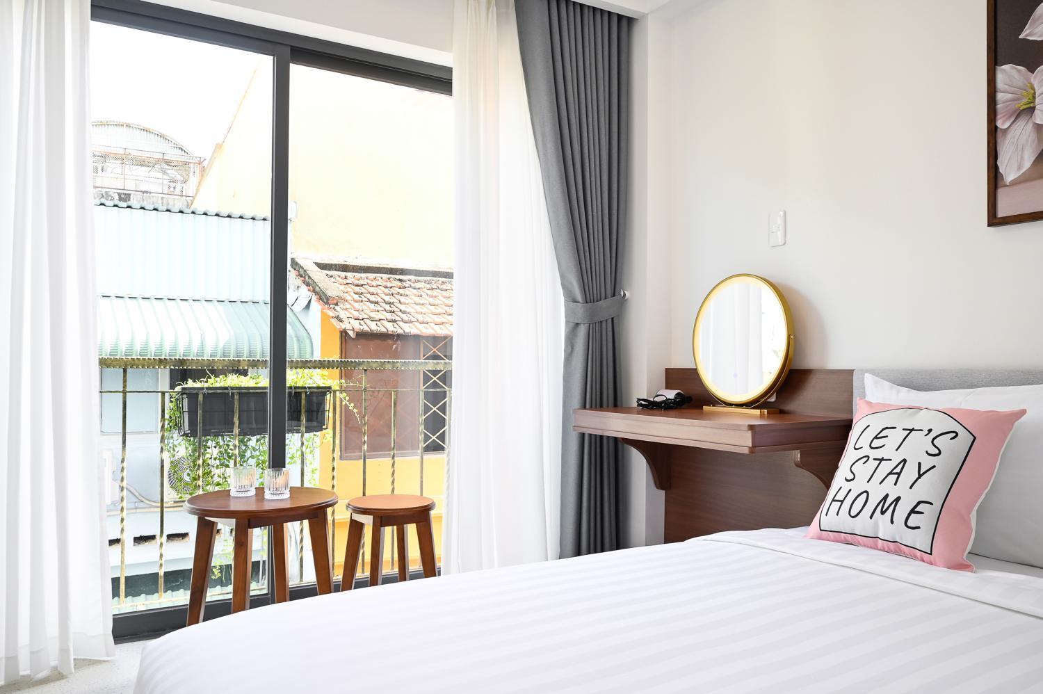 Отель Saigon & 3*